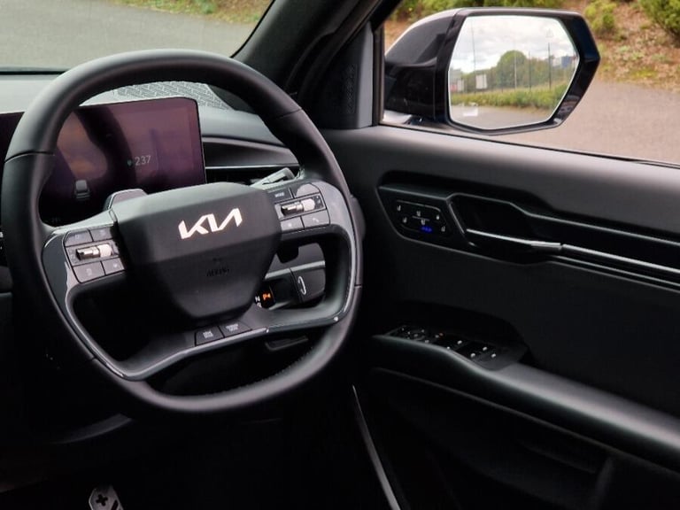 2024 Kia EV9 99.8kwh Gt Line Suv 5dr Electric Auto Awd (378 Bhp) ESTATE Electric Automatic