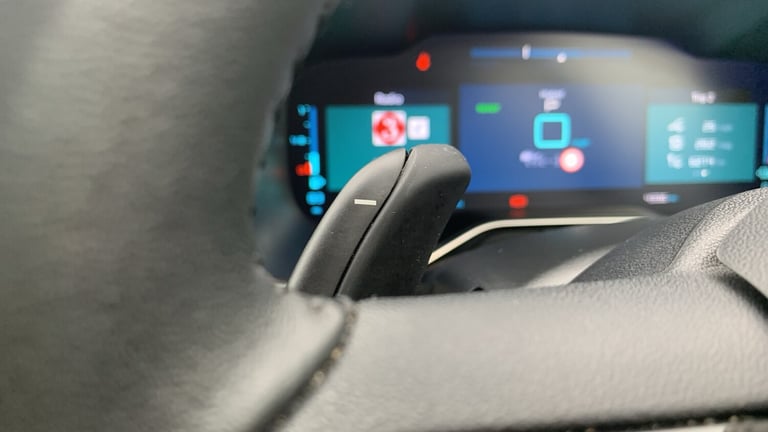 2023 Citroen C5 Aircross 1.6 14.2kWh Shine SUV 5dr Petrol Plug-in Hybrid e-EAT8 Euro 6 (s/s) (225...