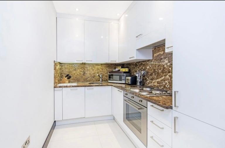 South Kensington One Bedroom Apartment Short Term Lets £1673 per week 