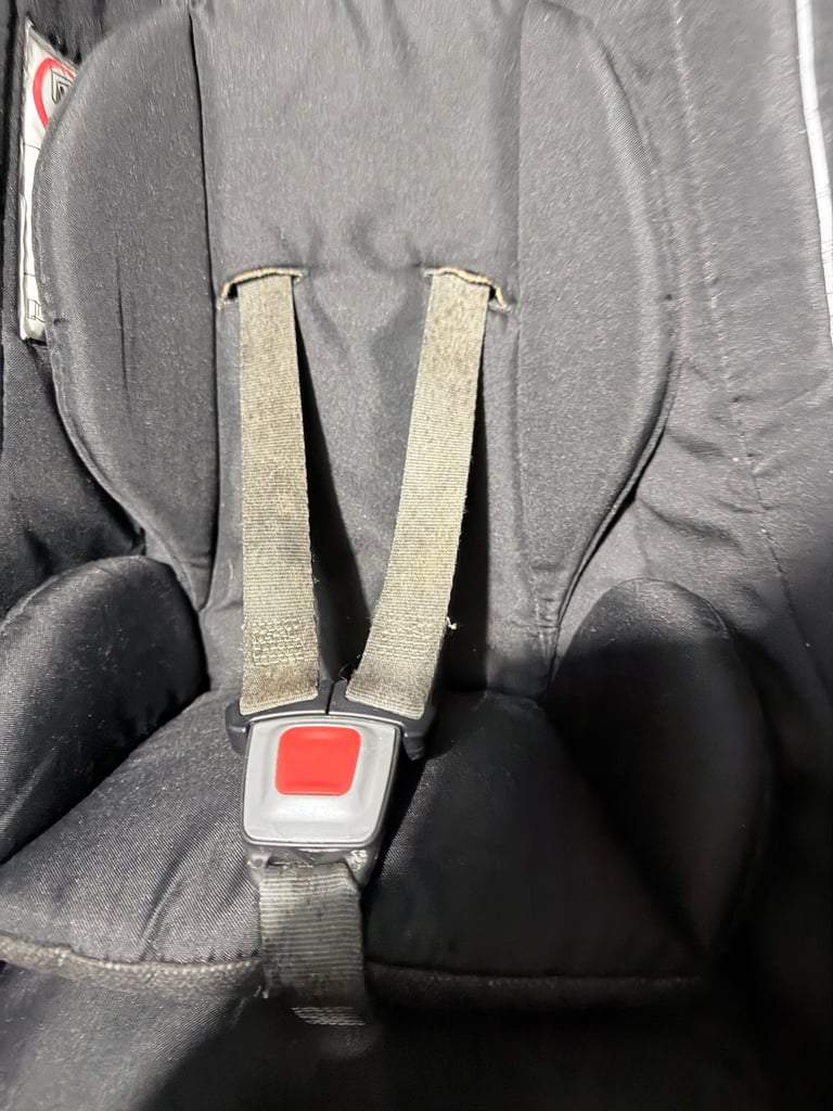 Venicci baby car seat 