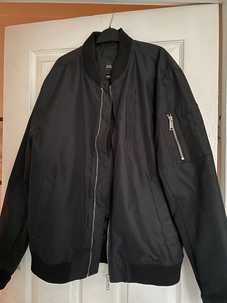 image for River island men’s jacket medium