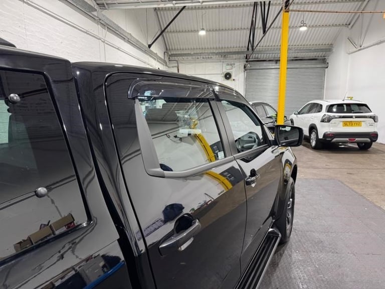 2025 Isuzu D-Max 1.9 V-Cross Double Cab 4x4 Auto Automatic Pick Up Diesel Automatic