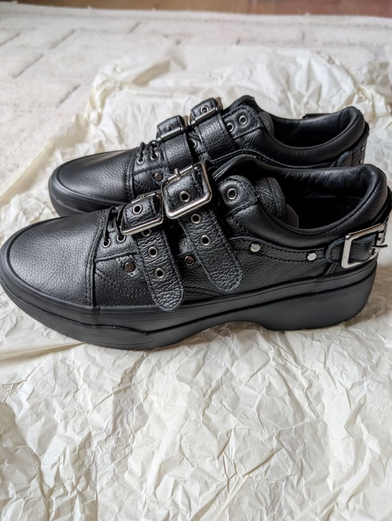 image for Brand new never worn VANS EFRON buckle shoes 7.5UK