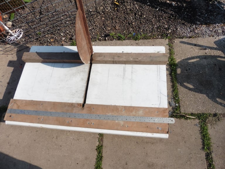 Workshop made Bench roof Slate Cutter solid/bombproof