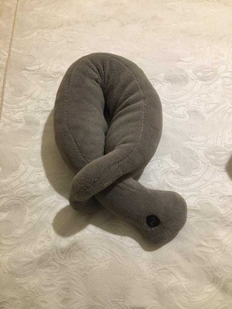 NEW VIBRATING NECK MASSAGER