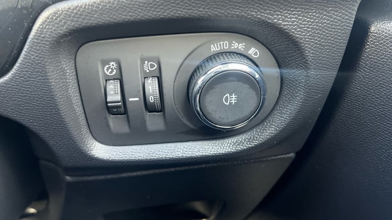 2023 Vauxhall Corsa 1.2 Design 5dr HATCHBACK PETROL Manual