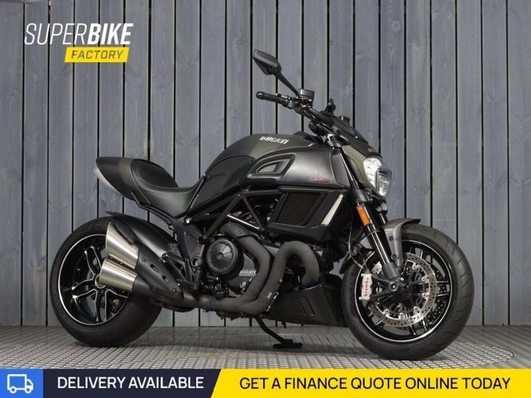 2019 19 DUCATI DIAVEL CARBON