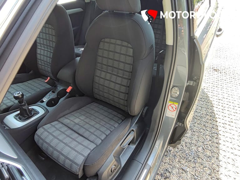 2015 Audi Q3 2.0 TDI SE SUV 5dr Diesel Manual quattro Euro 6 (s/s) (150 ps) SUV Diesel Manual