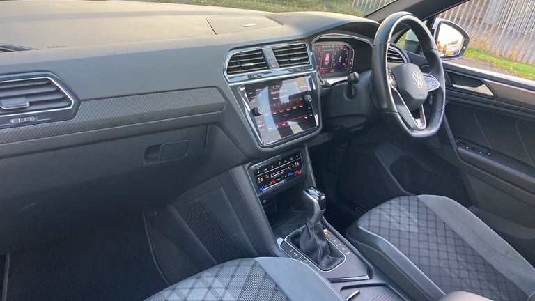 2021 Volkswagen Tiguan 2.0 TDI R-Line 5dr DSG Diesel Estate Estate Diesel Automatic