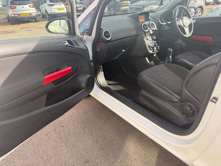 2014 Vauxhall Corsa 1.2 Corsa Exite 3dr Hatchback Petrol Manual