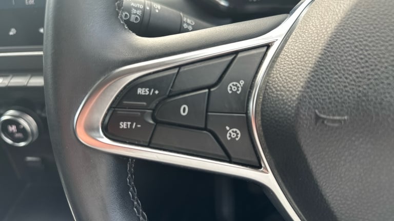 2020 Renault Captur 1.3 TCE 130 Iconic 5dr Petrol Hatchback Hatchback Petrol Manual