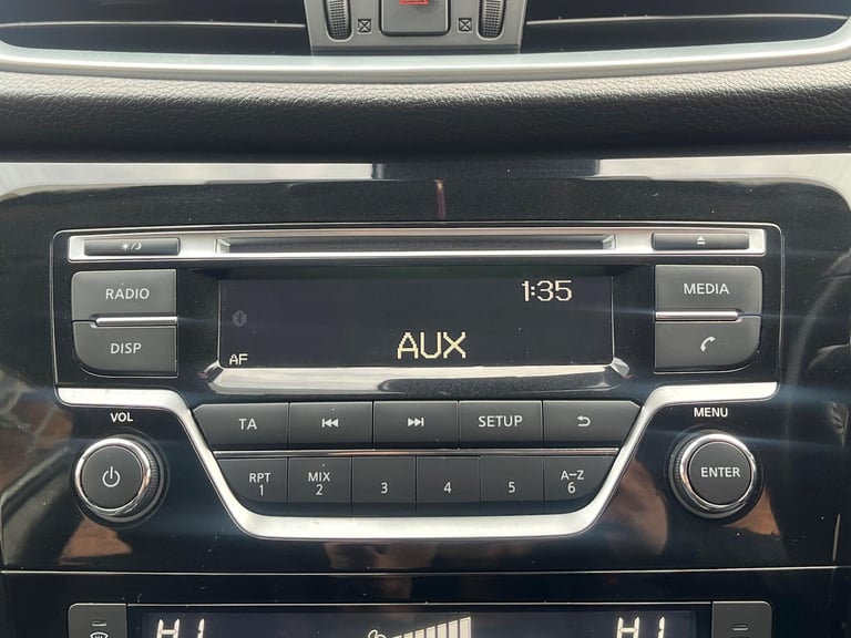 2017 Nissan Qashqai 1.2 DIG-T Acenta XTRON Euro 6 (s/s) 5dr HATCHBACK Petrol Automatic