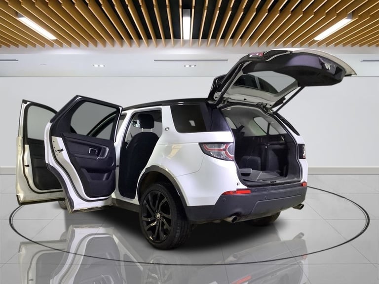 2016 Land Rover Discovery Sport 2.0 TD4 180 HSE Black 5dr Auto ESTATE DIESEL Automatic