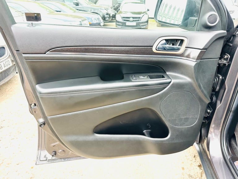 2014 Jeep Grand Cherokee 3.0 V6 CRD Limited Auto 4WD Euro 5 5dr ESTATE Diesel Automatic