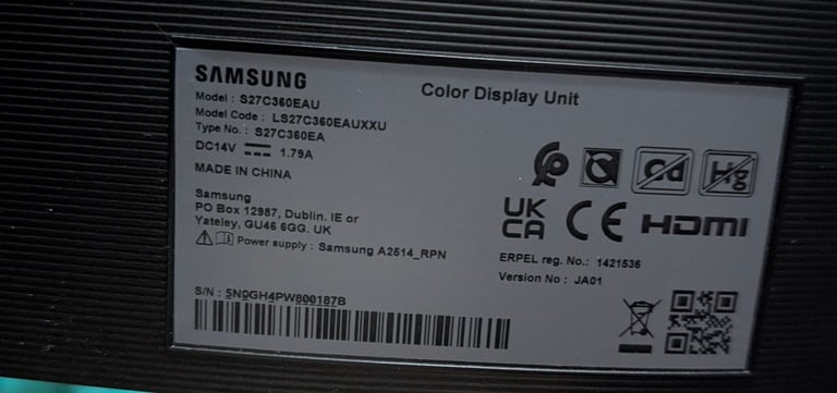 Samsung 27 inch Essential Curved Monitor (S3) – Excellent Condition