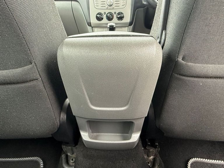 2009 09 FORD FOCUS 1.6 ZETEC HATCHBACK 5DR PETROL MANUAL (161 G/KM, 99 BHP)