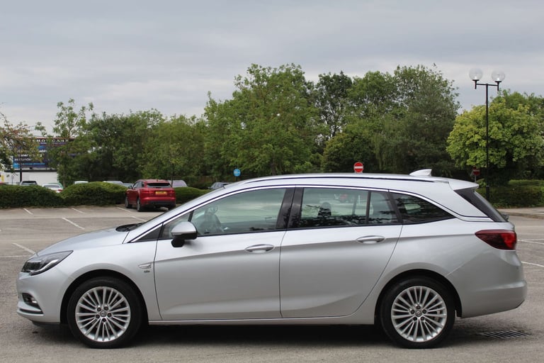 2016 Vauxhall Astra 1.6 Astra Elite Nav CDTi Auto 5dr Estate Diesel Automatic