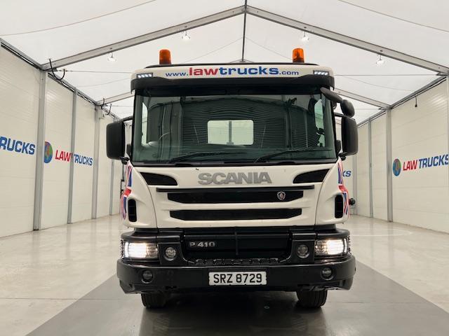 Scania P410 8x4 Rest Cab Hookloader Manual
