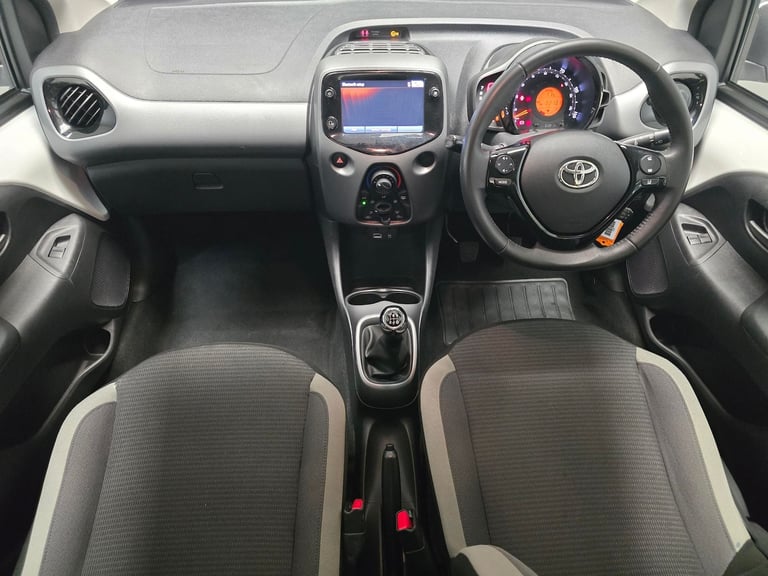 2021 Toyota AYGO 1.0 VVT-i x-play Hatchback 5dr Petrol Manual Euro 6 (s/s) (71 ps) - AIR CON Hatc...