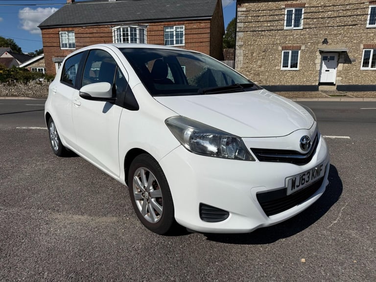 2013 Toyota Yaris 1.3VVT-I TR 5dr Hatchback Petrol Manual