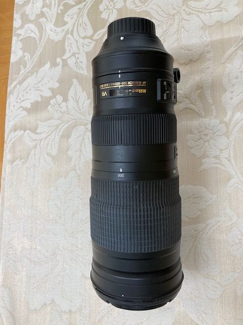 Nikon AF-S NIKKOR 200-500mm F5.6E ED VR Zoom Lens