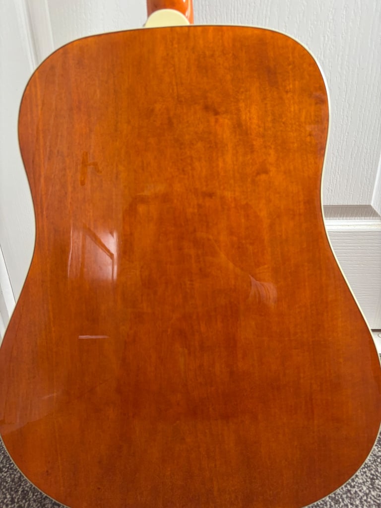 Epiphone dove semi acoustic 