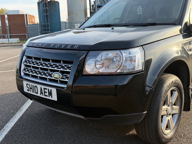 Land Rover, FREELANDER, Estate, 2010, Manual, 2179 (cc), 5 doors