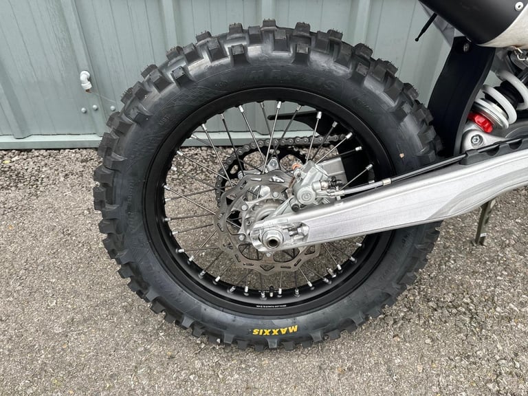 2024 KTM 250 EXC-F Motorcycle 