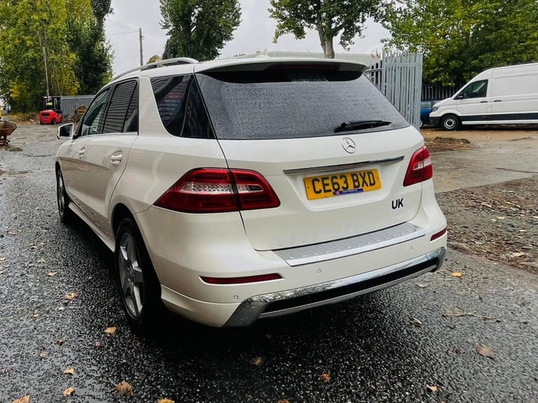 2013 Mercedes-Benz M-Class ML250 CDi BlueTEC AMG Sport 5dr Auto ESTATE DIESEL Automatic