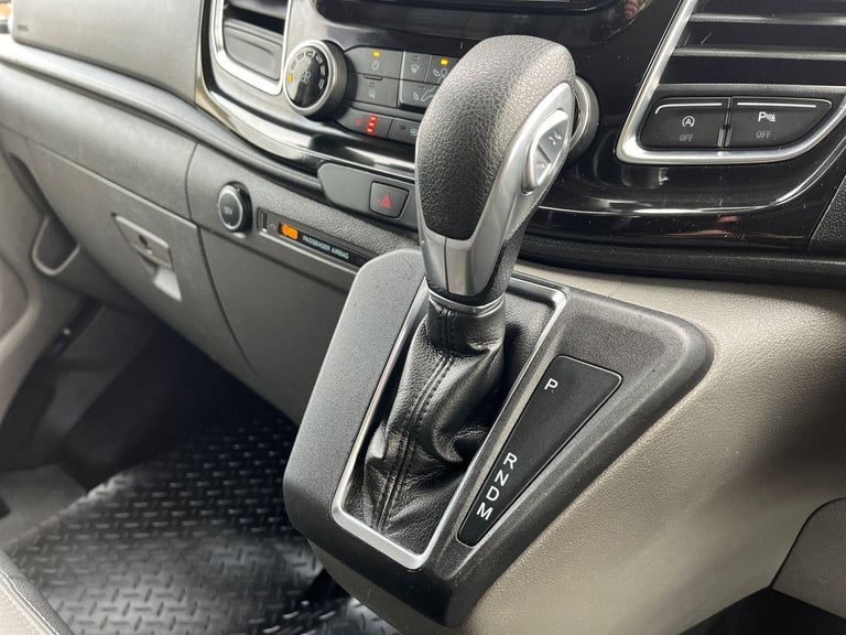 2019 Ford Transit Custom 300 L1 Double Cab in Van 2.0L 130PS Auto in Orange Glow