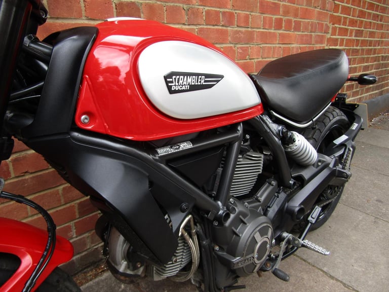 DUCATI SCRAMBLER 800  FULL SERVICE , ONE PREVIOUS OWNER ,VERY LOW MILES