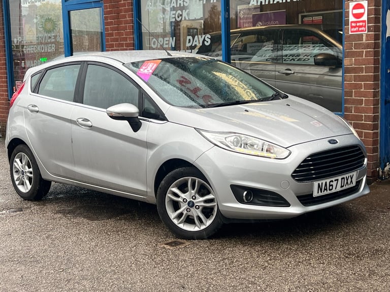 image for 2017 Ford Fiesta 1.25 82 Zetec 5dr HATCHBACK Petrol Manual