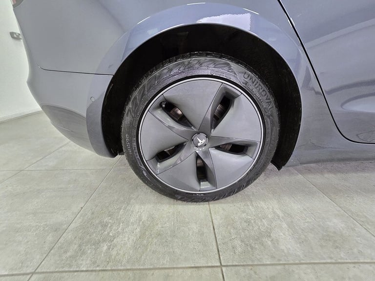 2019 Tesla Model 3 Standard Range Plus Saloon Electric Automatic