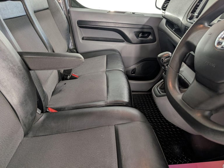 2022 Vauxhall Vivaro 2.0 Turbo D 3100 Sportive L2 H1 Euro 6 (s/s) 5dr PANEL VAN Diesel Manual