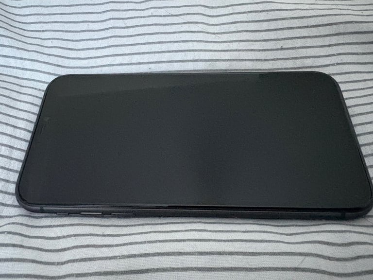 iPhone 11 - 64GB