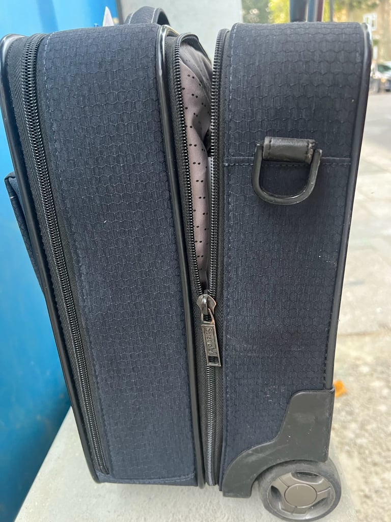 Static Rolling CarryOn Computer Bag