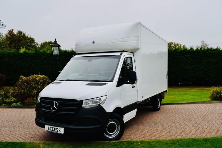 2023 Mercedes-Benz Sprinter 315 Luton Automatic  RWD L3 Euro 6 CHASSIS CAB Diesel Manual