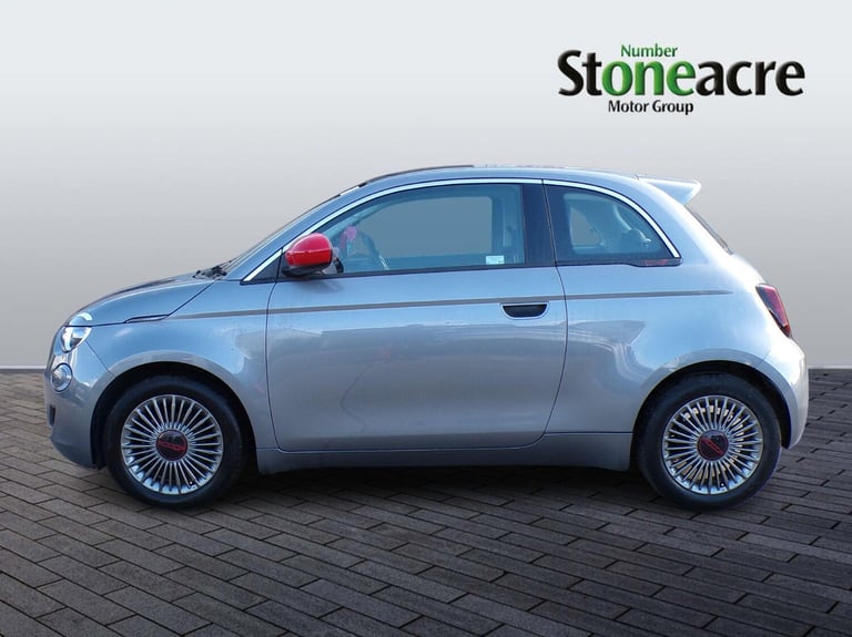 2022 Fiat 500 24kw 95hp Electric (red) HATCHBACK Electric Automatic