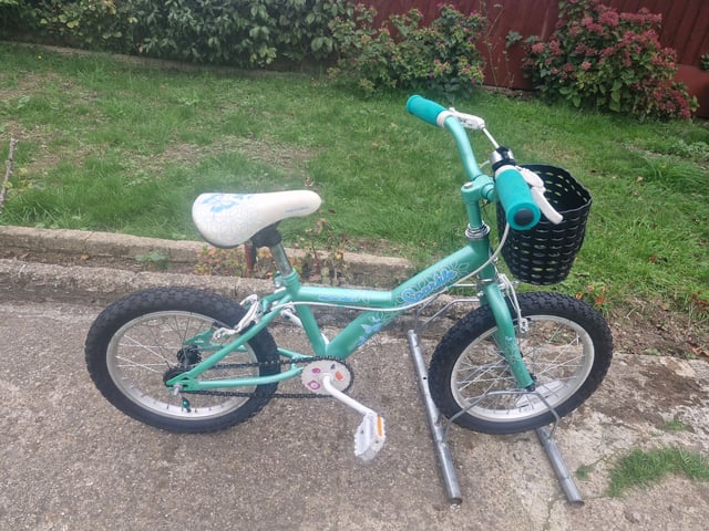 Apollo Bike Halfords Sparkle Bike KIDS GIRLS CHILDREN APOLLO