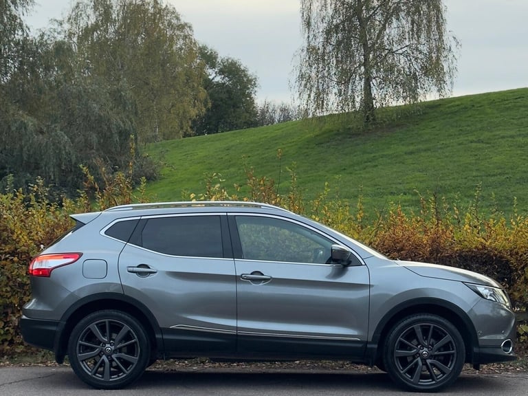 2017 Nissan Qashqai 1.2 DIG-T Tekna 2WD Euro 6 (s/s) 5dr HATCHBACK Petrol Manual