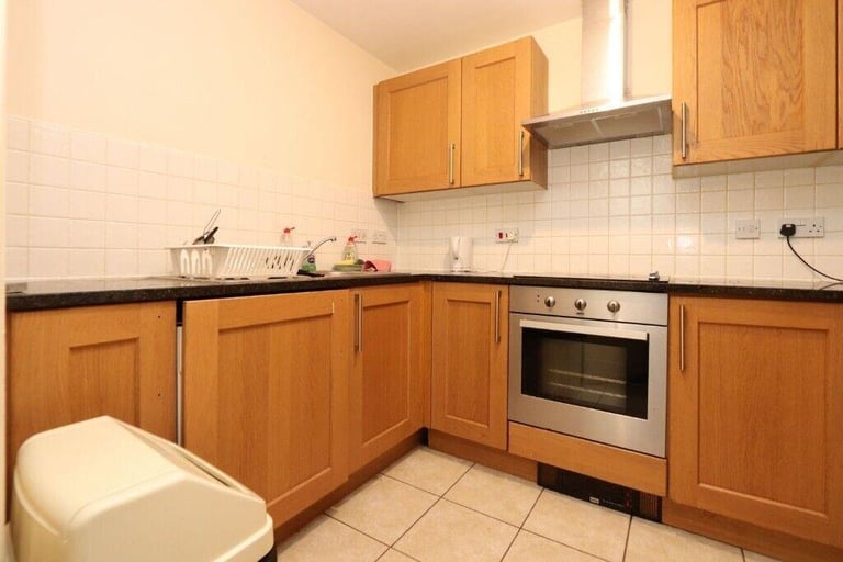 Double Room Available 0 Deposit Available