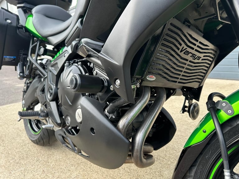KAWASAKI KLE 650 VERSYS GRAND TOURER FKF 2019 - ONLY 5734 MILES - READY TO RIDE 