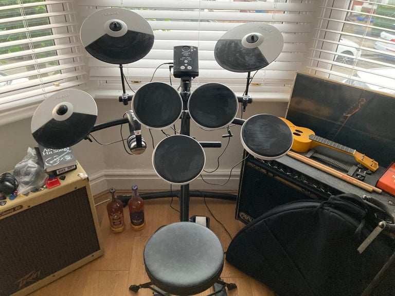 Roland TD-1K Electronic V Drum Kit