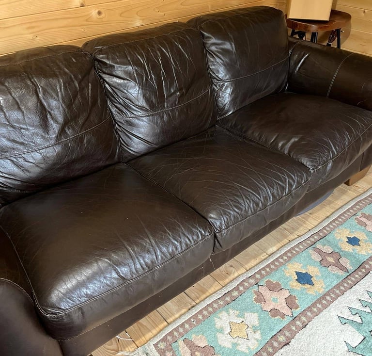 DFS real leather sofa (can deliver)