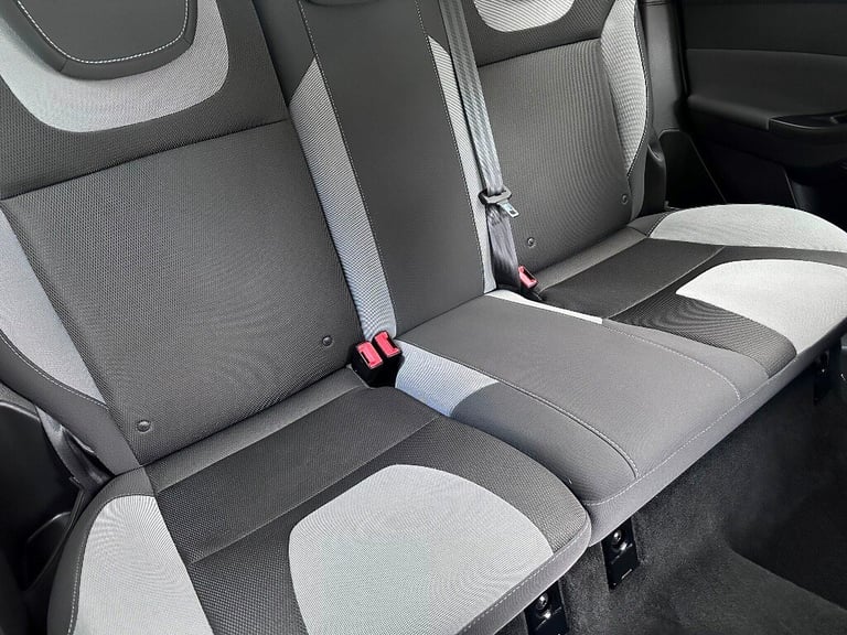 2014 Ford Focus 1.0 125 EcoBoost Zetec 5dr HATCHBACK Petrol Manual