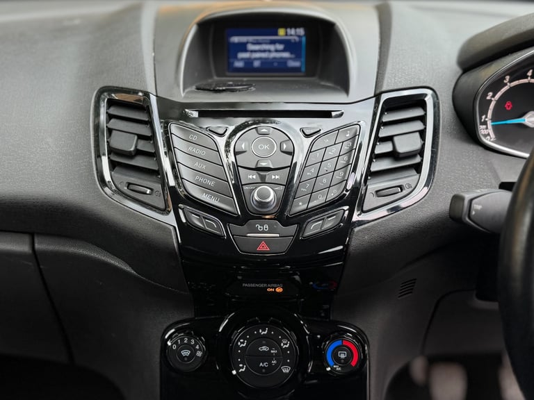 2016 Ford Fiesta 1.25 82 Zetec 5dr HATCHBACK Petrol Manual