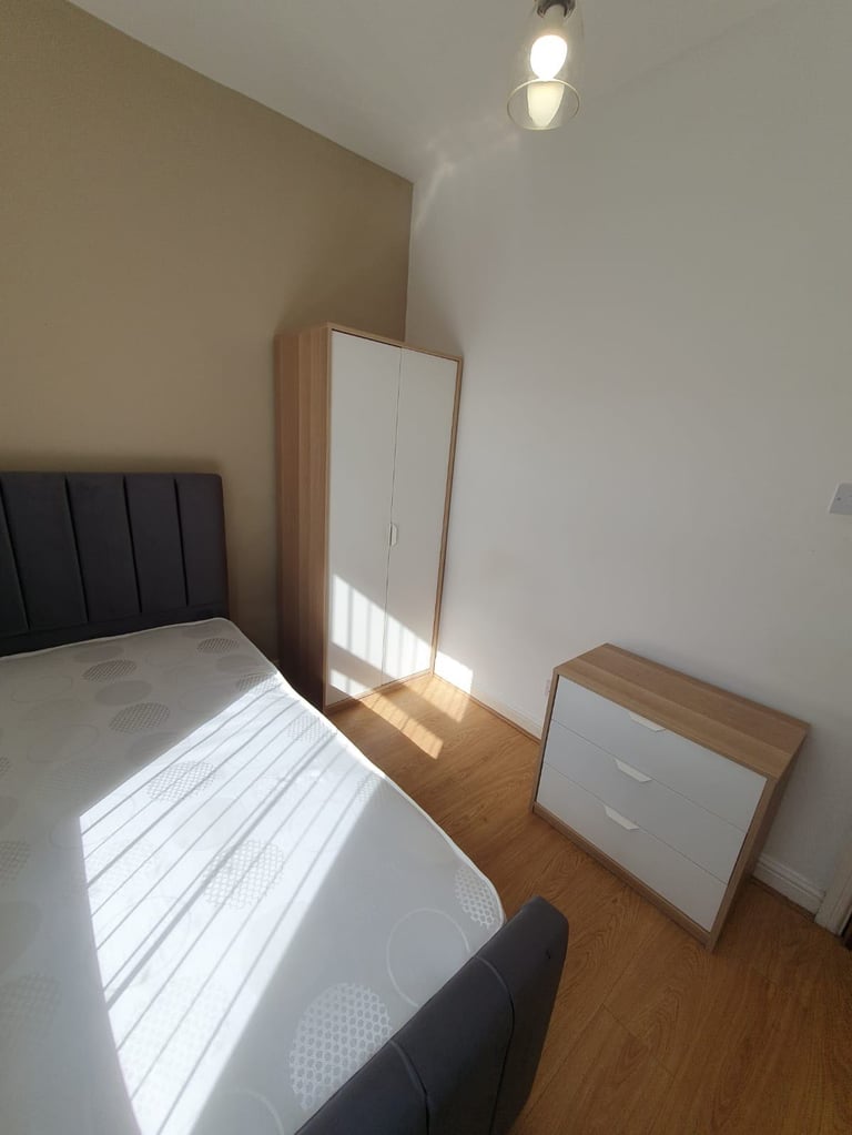 Room to let