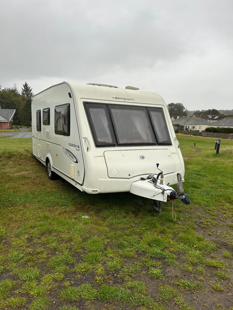2010 Compass corona 