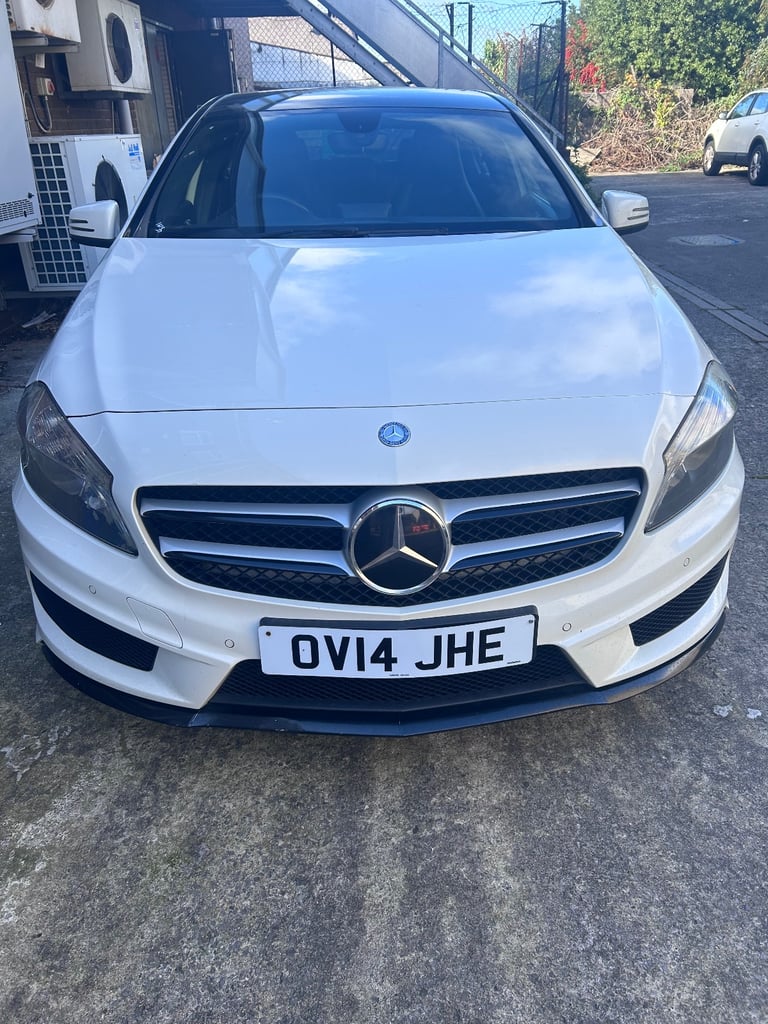 Mercedes-Benz, A CLASS, Hatchback, 2014, Manual, 2143 (cc), 5 doors