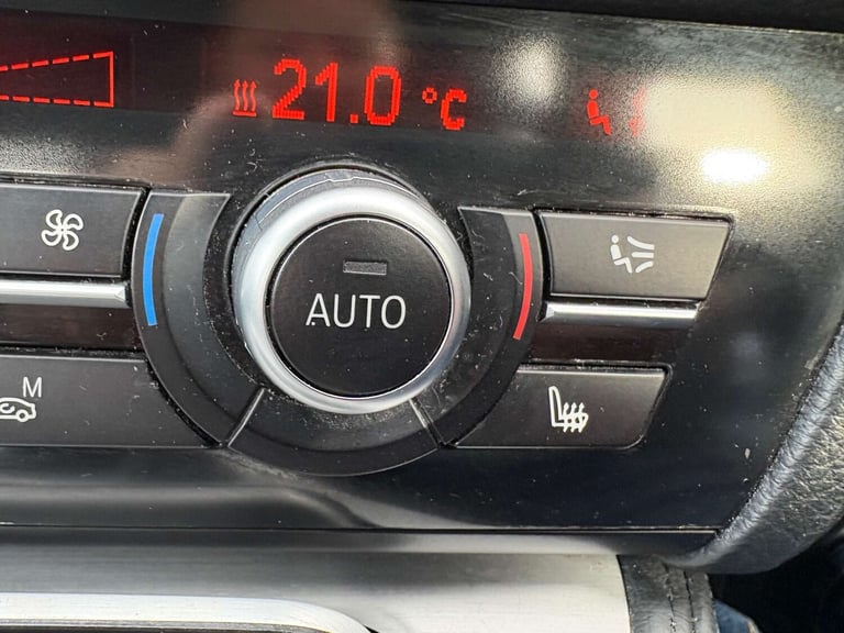 2015 BMW 5 Series 3.0 535d M Sport Auto 4dr Saloon Diesel Automatic